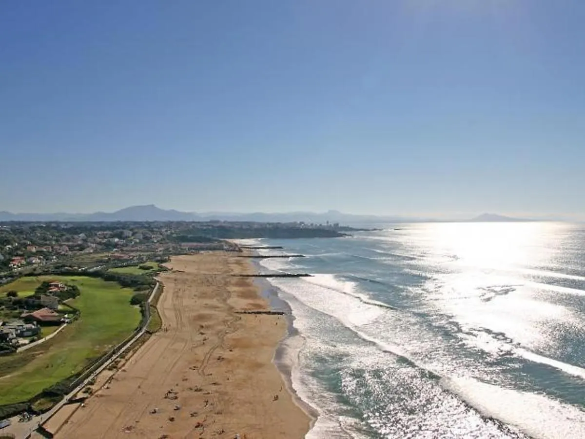 Studio Anglet, 1 Piece, 2 Personnes - Fr-1-248-12 Apartment  Anglet